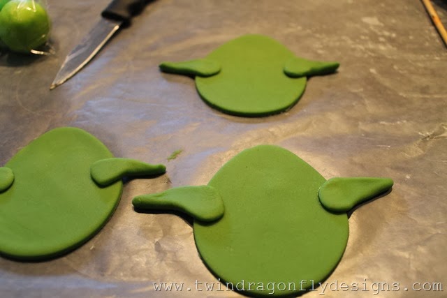 Angry Bird Star Wars Fondant Cupcake Toppers (18)