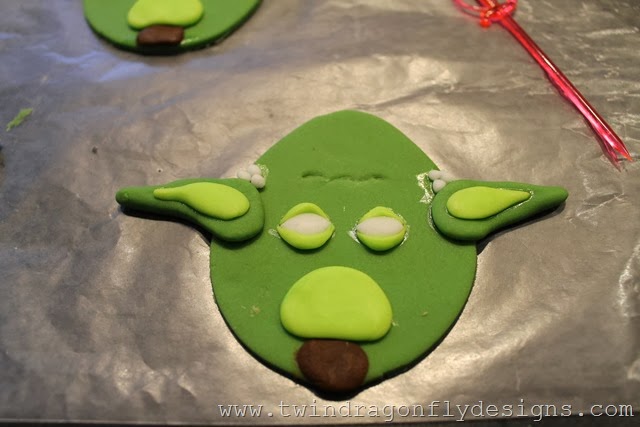 Angry Bird Star Wars Fondant Cupcake Toppers (21)
